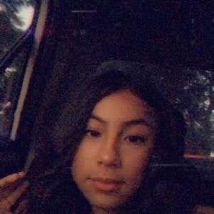 Meet your Posher, Marisol